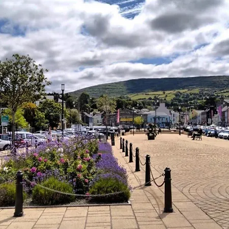 6 New Street Selfcatering 3 Apartament Bantry
