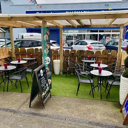 Апартаменты 6 New Street 3 Бэнтри